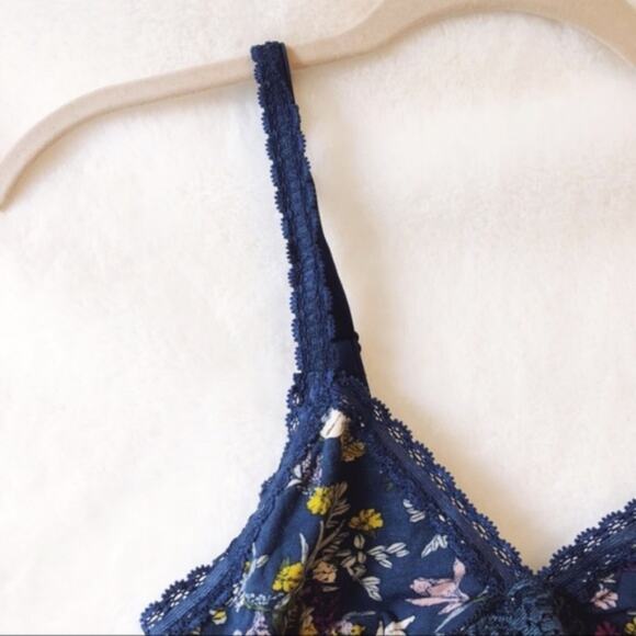 Soma Navy with Pattern Triangle Lace Bralette - Picture 3 of 7